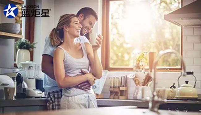 集成灶一線品牌,集成灶加盟費(fèi)要多少,這里有加盟優(yōu)惠 集成灶加盟圖