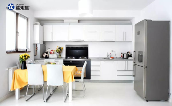 南京經(jīng)銷商黃總訪談，講述與藍炬星的財富故事