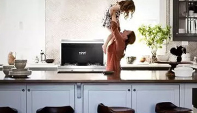 藍炬星參與起草的《城鎮(zhèn)燃氣符號和量度要求》成為了國家標準