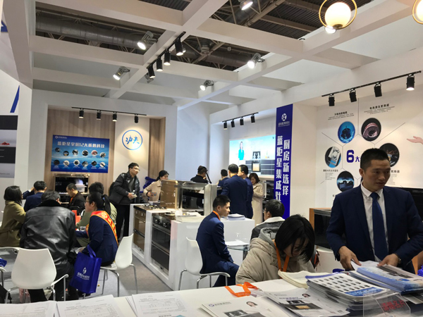 (藍(lán)炬星北京建博會(huì)展館)