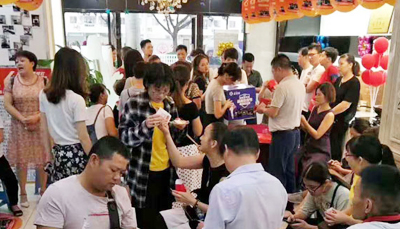 藍(lán)炬星集成灶漳州周年慶落地68單！