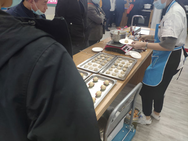 藍(lán)炬星烘焙體驗(yàn)區(qū)